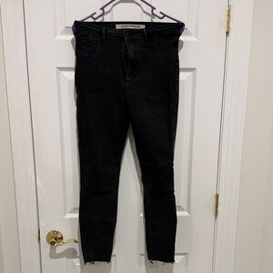 Zara Women's Black Skinny Jeans